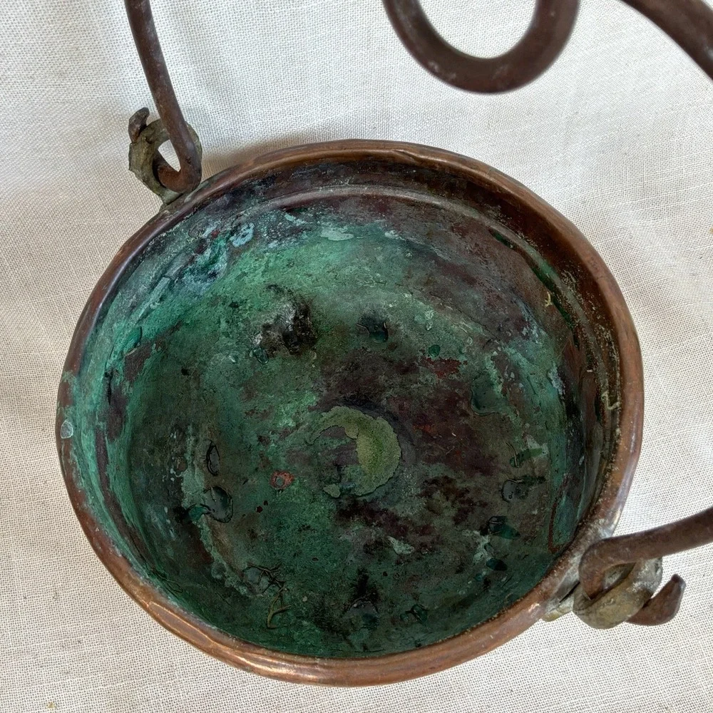 Antique Hand-Hammered Copper Cauldron w/ Wrought Iron Bail‎ Handle 8